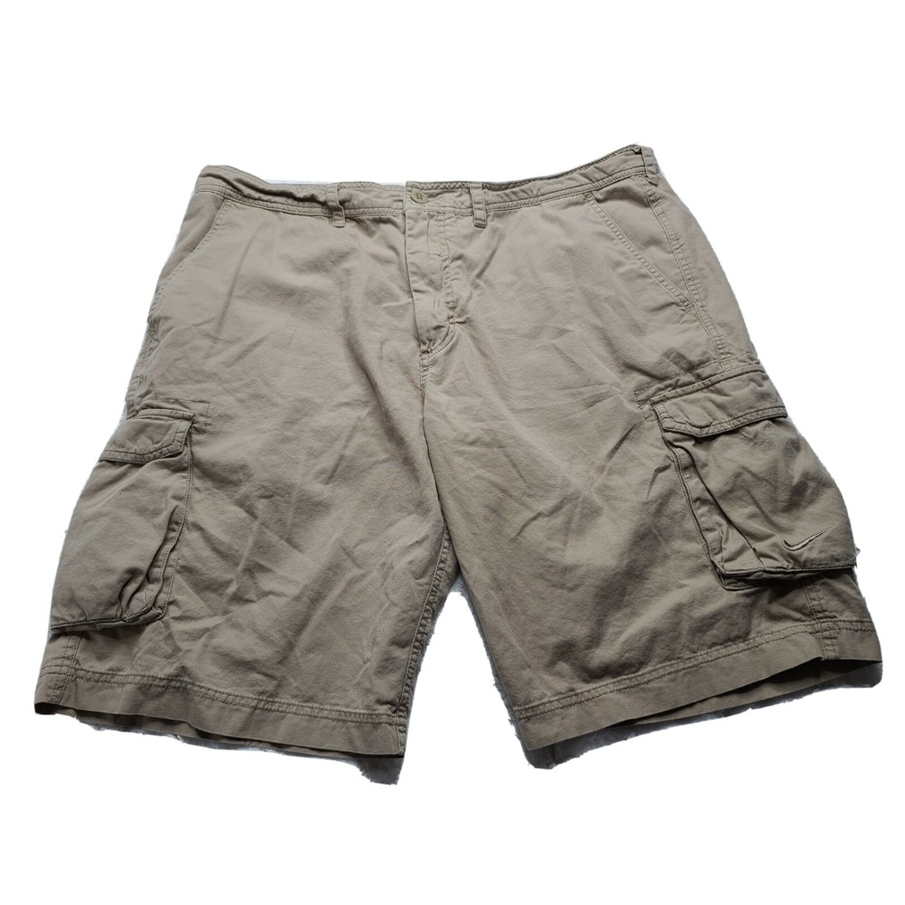 Nike "The Athletic Dept" Cargo‎ Khakis cotton casual walking hiking short 38 EUC